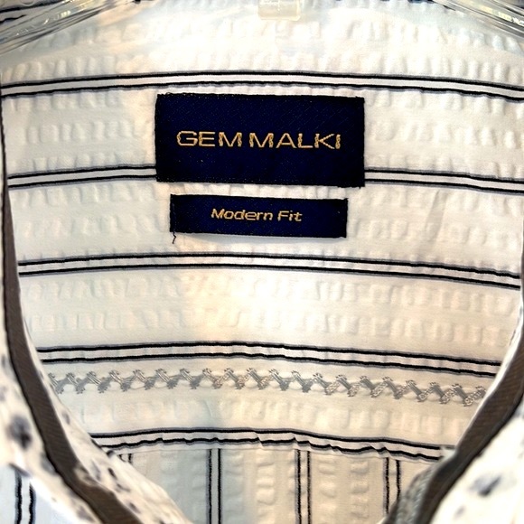 Seersucker Short Sleeve Shirt - Picture 7 of 13